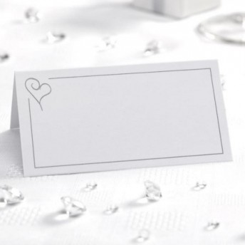 segnaposto-in-carta-con-cuore-moderno-argento-50-pezzi.jpg