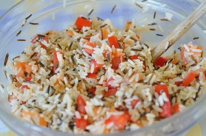 Insalata di riso con salmone affumicato e pomodori.jpg