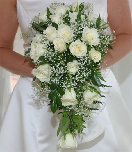 bouquet-sposa-con-rose.jpg