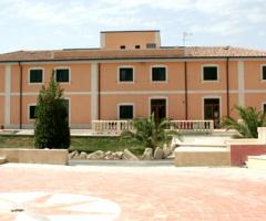 Esterno dell'hotel per matrimoni Colle Acre a Palazzolo Acreide (Siracusa)