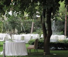 Ricevimento di matrimonio in giardino - Ristorante Novilunio a Chieti
