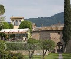 il cortile circostante