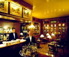 Sala allestita per il ricevimento di matrimonio