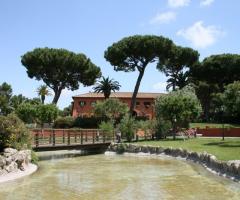 La Corte di Arenaro per il matrimonio a Roma