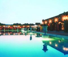 Piscina della location di matrimonio