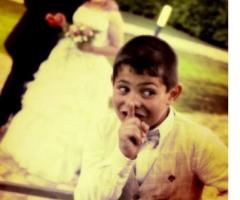 Un bambino dispettoso