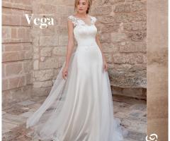 Angela Pascale Spose - Abito da sposa modello Vega - Nuova Collezione 2017