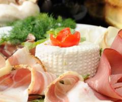 Agriturismo Masseria La Chiusa - Ricotta fresca per gli antipasti di nozze