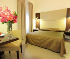 Ampia camera da letto per la prima notte di nozze - Villa Orchidea