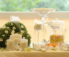 Il tavolo dei confetti