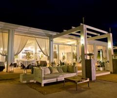 COCO - Beach Club & Eventi di Classe - Party sul mare a Bari