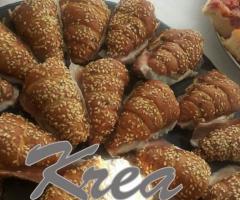 Piccoli croissant al sesamo