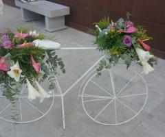Flora Decor - Installazione con bicicletta vintage