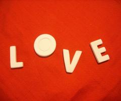 Lettere in ceramica Love