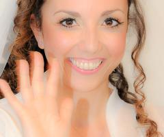 Fotografia della sposa che saluta