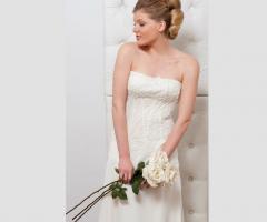 Ateleba Sposa - Abito da sposa con ramage di macramè