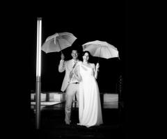 Posa fotografica degli sposi