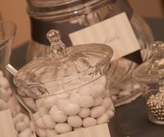 Dettagli di elegante sweet table - Le Mille e una Nozze
