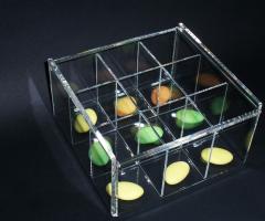 Scatola in plexiglass a 9 scomparti removibili