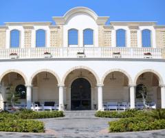 Villa Reale Ricevimenti - La vista frontale della villa