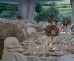 Allestimento romantico rosa