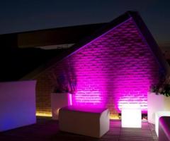 Luci soffuse e relax per il matrimonio