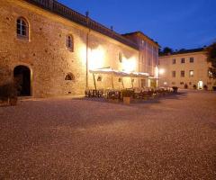 Ristorante I Secoli - Il borgo per matrimoni di sera