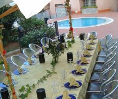 Tavolo esterno e mini piscina