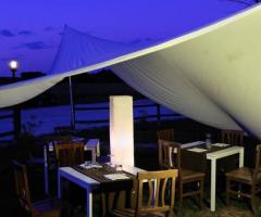 Allestimento con tensostrutture per il matrimonio