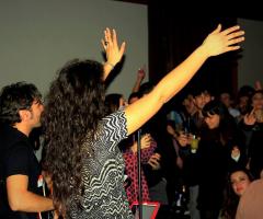 Exit Music - L'intrattenimento del pubblico