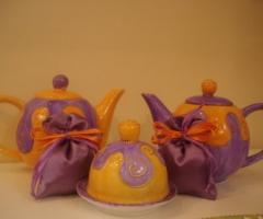 Oggetti dipinti artigianalmente per la lista di nozze