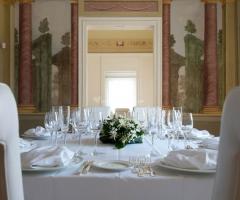 Officine Baronali - Mise en place in stile classico