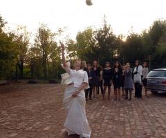 Il lancio del bouquet.