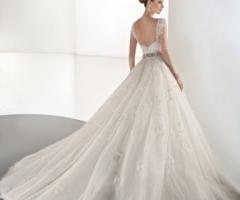 Katia Atelier - Abito da sposa in stile principesco con ampia gonna