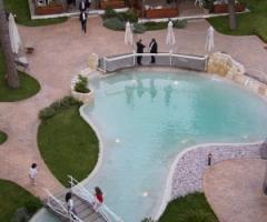 Ricevimento di matrimonio in giardino