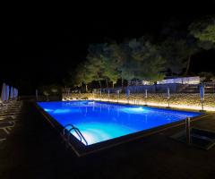 Grand Hotel Riviera - Vista serale della piscina