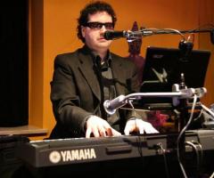 Gabriele Spezzaferri durante un'esibizione