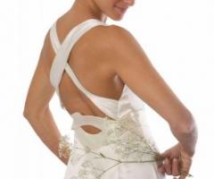 Abito da sposa con corpetto intrecciato