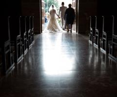 Pennisi Cecilia Photoartist - Gli sposi all'uscita dalla chiesa