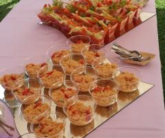 Peperoncino e Miele - La taviola pronta con il buffet