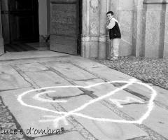 Lancio del riso - Di luce e d'ombra Studio Fotografico