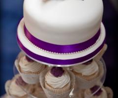 Cupcake e wedding cake in stile americano - Riso e Sorriso Wedding-Event Planner