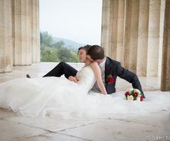 Jerry Reginato photography - Le coccole degli sposi al tempio