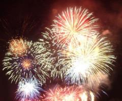 Fuochi artificiali per la festa di nozze