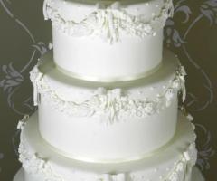 Dolci Desideri - Torta nuziale total white