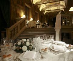 Mise en place in Sala Veranda