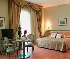 Camera dell\'hotel della luna di miele