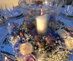 Ghirlanda con candela al centro