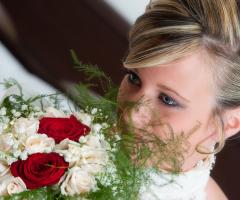 Foto della sposa con il suo bouquet