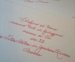 Scrittura a mano per le partecipazioni di nozze